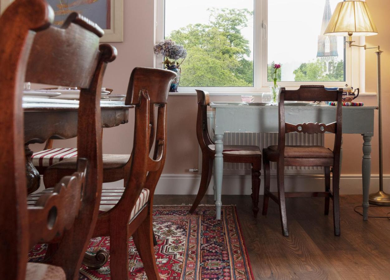 Bridge Street Townhouse Bed & Breakfast Kenmare Bagian luar foto